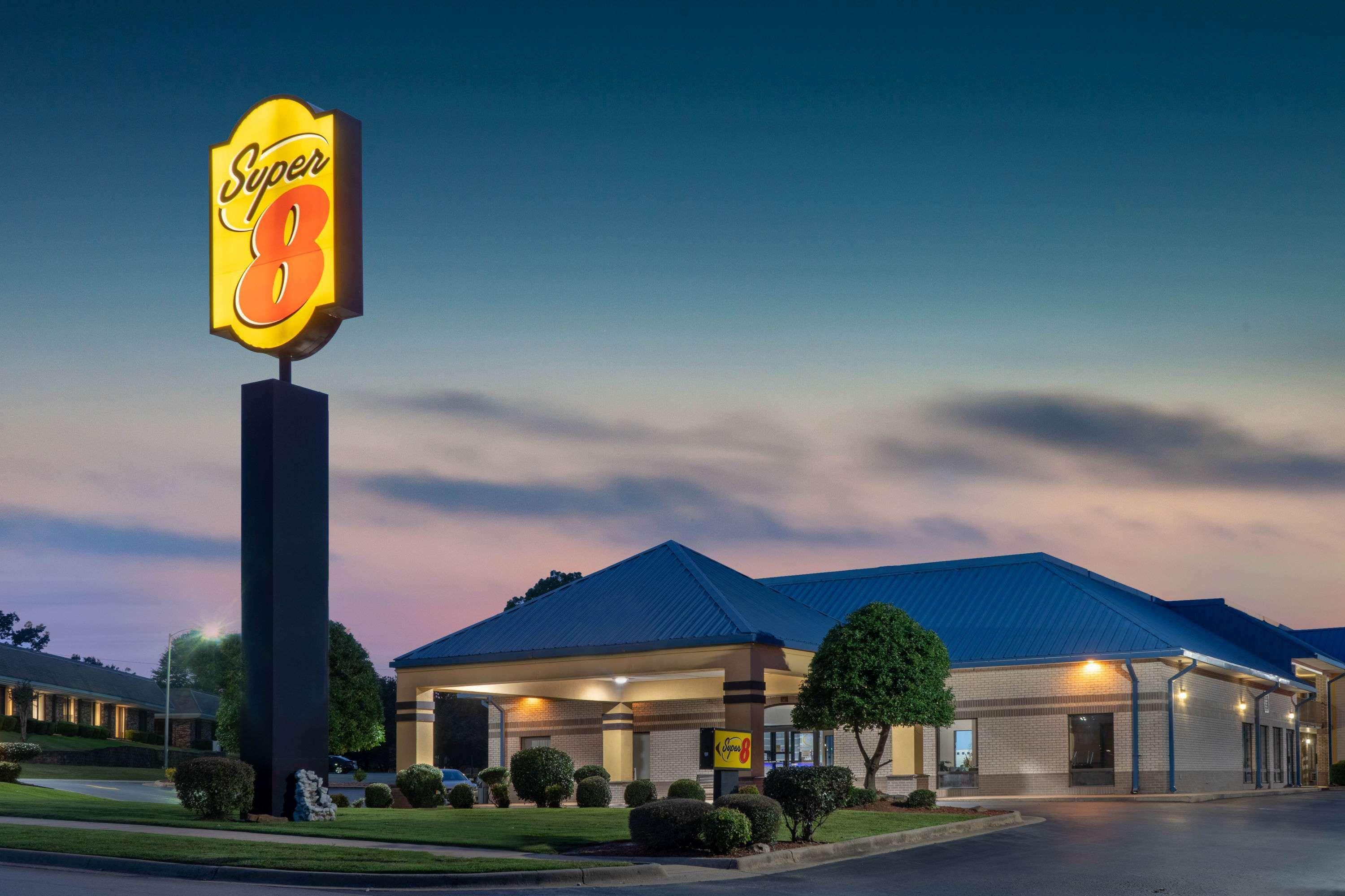 ซูเปอร์ 8 บาย วินด์แฮม นอร์ทลิตเติ้ลร็อค/แมกเคน Motel นอร์ทลิตเติลร็อค ภายนอก รูปภาพ